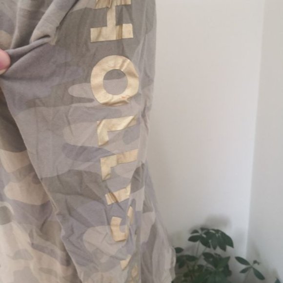 Long Sleeve Shirt 🎽 Hollister Xs-sz - Picture 2 of 6